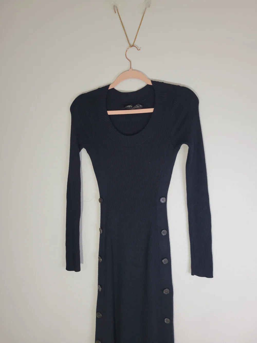 Abercrombie & Fitch Black Women Long-Sleeve Button-Accent Maxi Dress